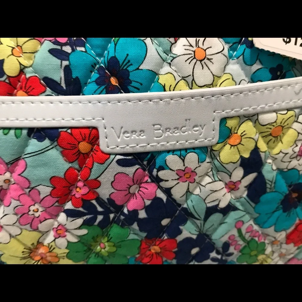 NWT Vera Bradley Far Out Floral Trimmed Vera Tote Bag - Picture 6 of 7